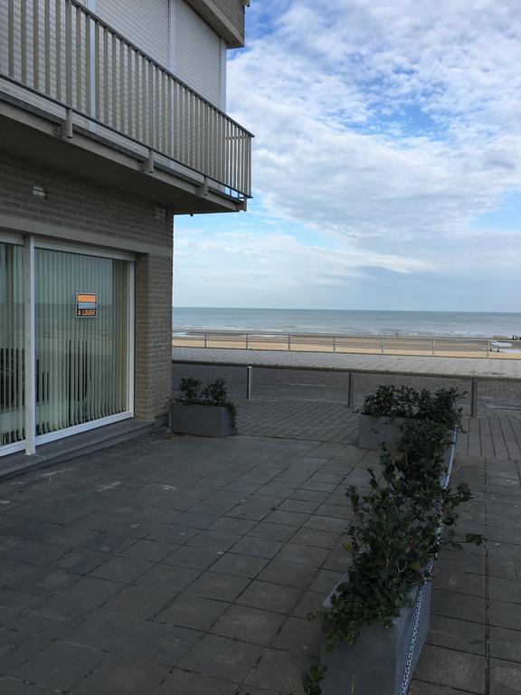 Au Gre Du Vent Lägenhet Koksijde Exteriör bild