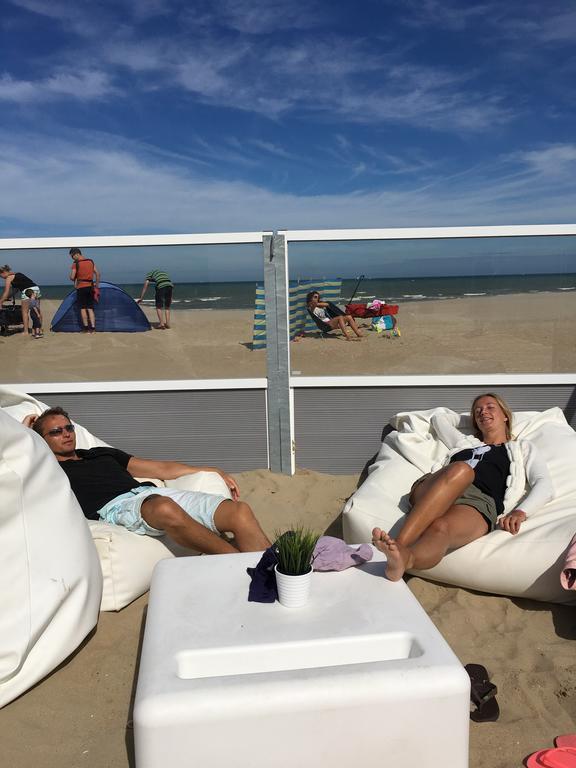 Au Gre Du Vent Lägenhet Koksijde Exteriör bild