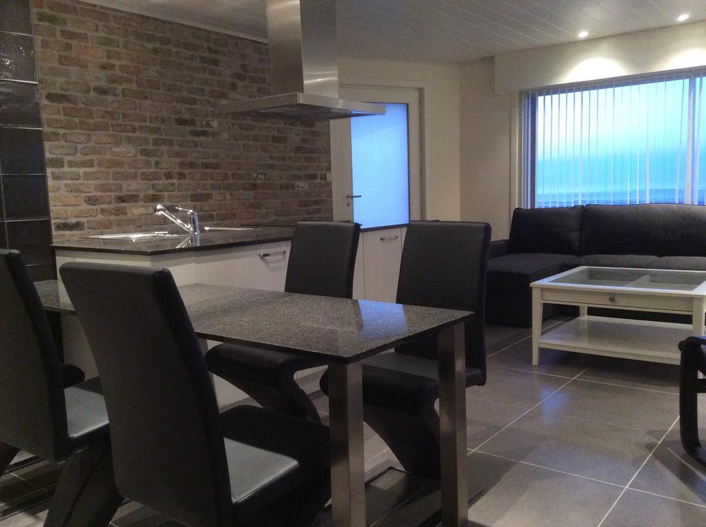 Au Gre Du Vent Lägenhet Koksijde Exteriör bild