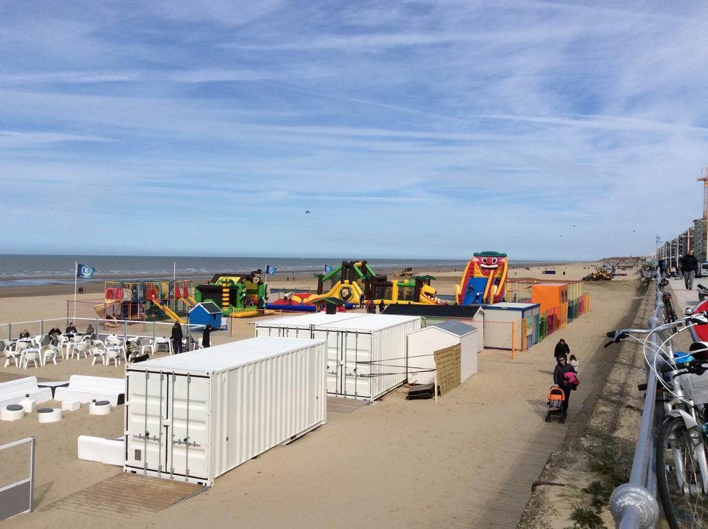 Au Gre Du Vent Lägenhet Koksijde Exteriör bild